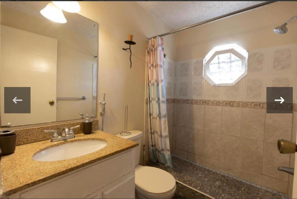 Vantage Place Кингстон Экстерьер фото